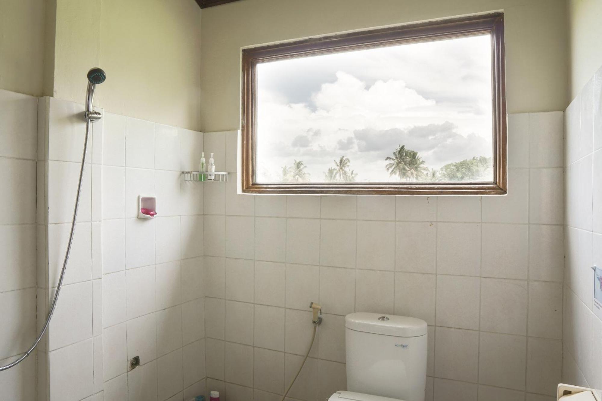 Nirwa 1 Ubud Guesthouse Δωμάτιο φωτογραφία